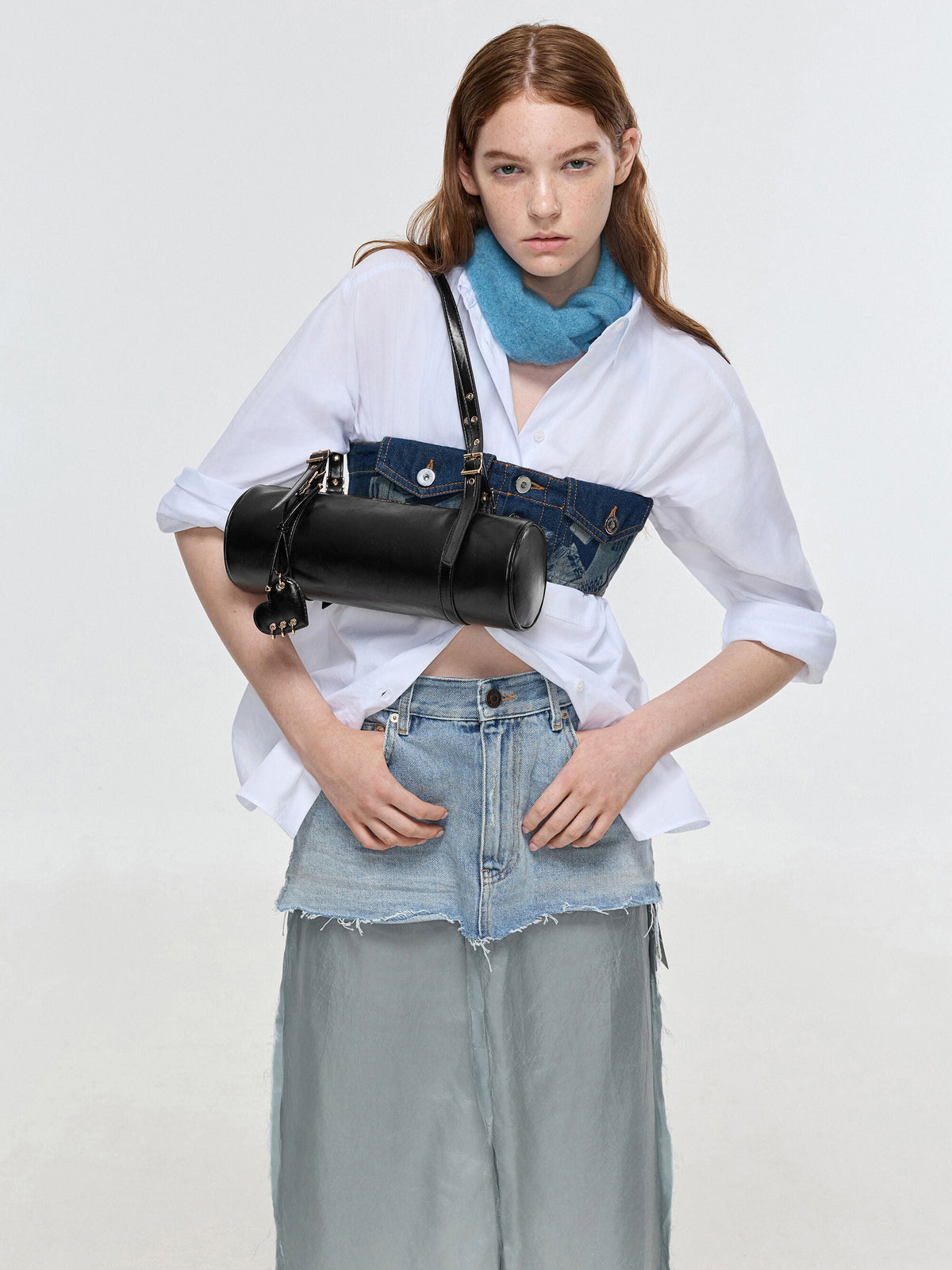 CHARLES & KEITH Hot Sale / Rey Elongated Shoulder Bag - Black