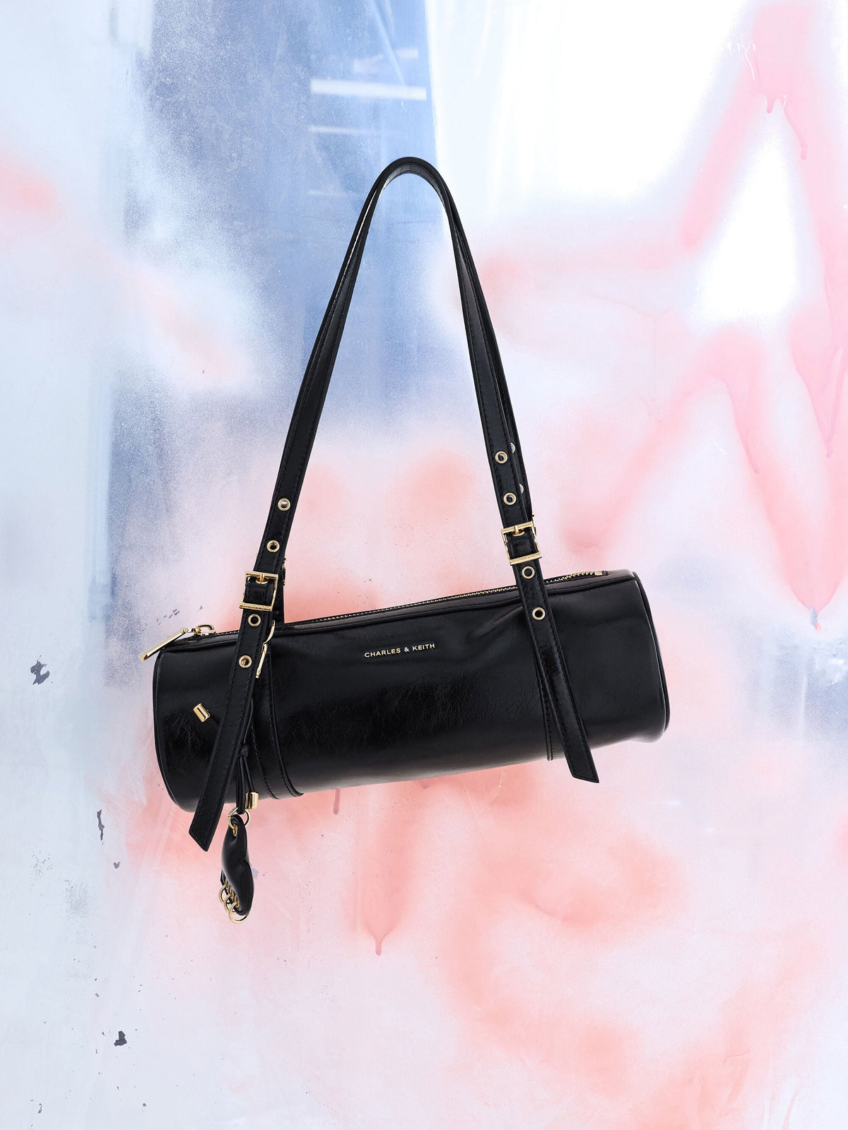 CHARLES & KEITH Hot Sale / Rey Elongated Shoulder Bag - Black