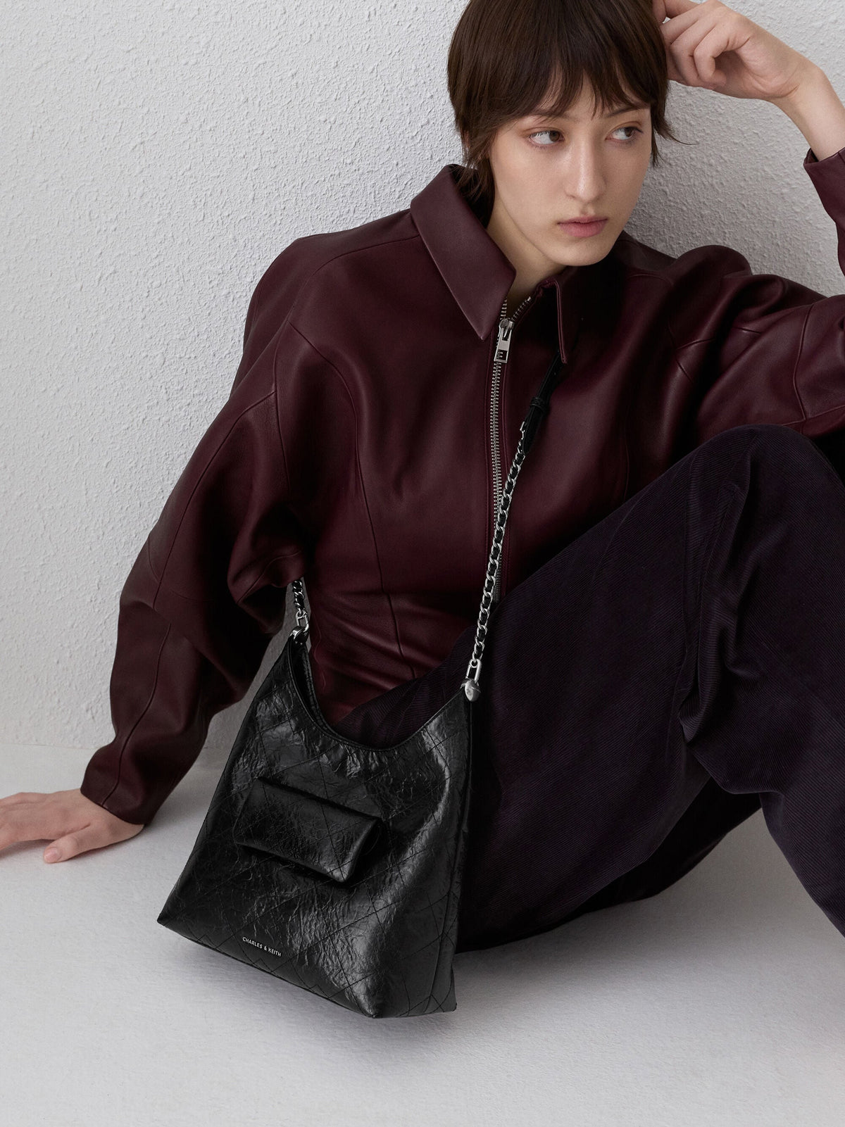 CHARLES & KEITH Special Offer / Duo Quilted Front-Pocket Chain Hobo Bag - Noir