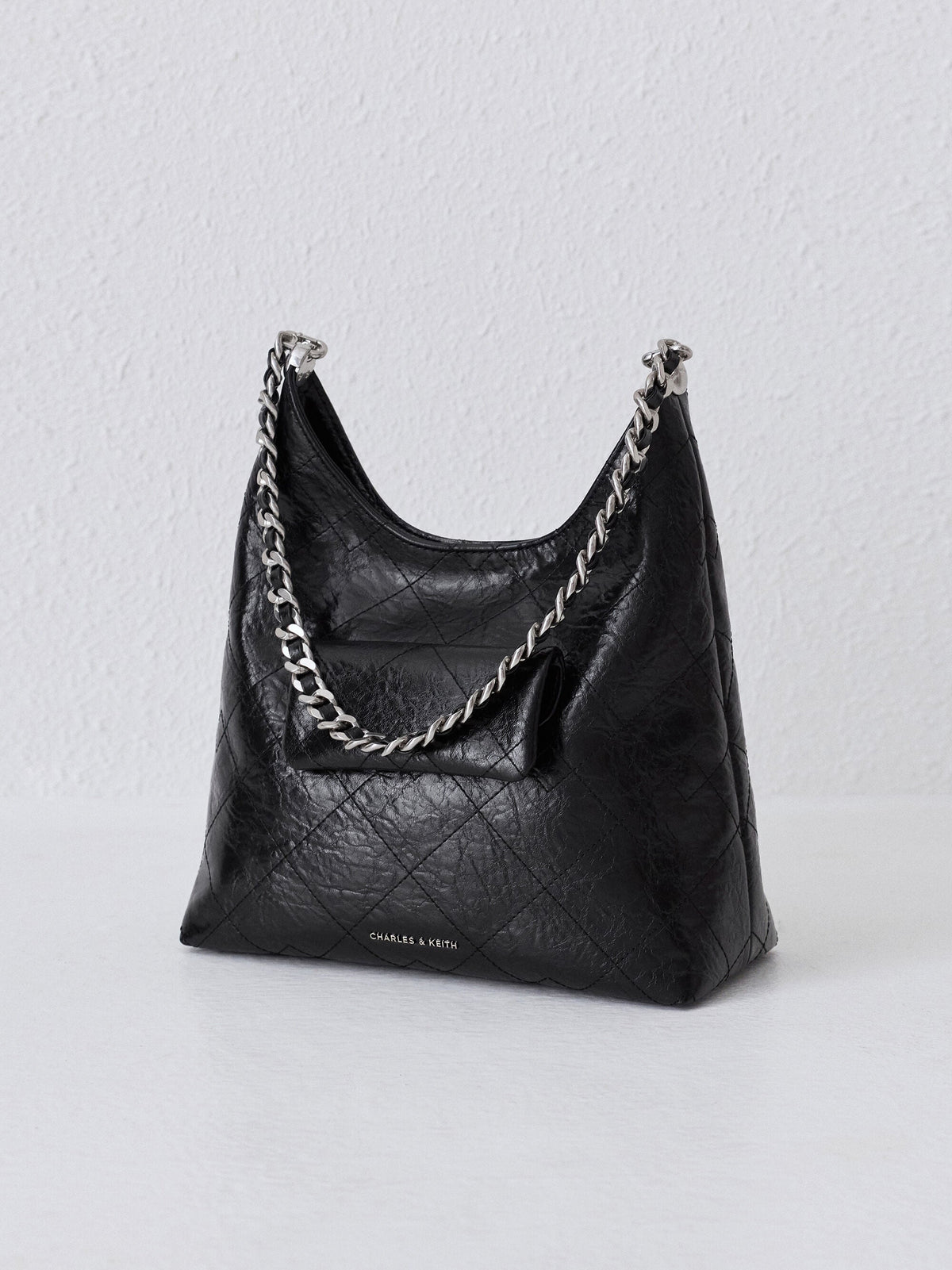CHARLES & KEITH Special Offer / Duo Quilted Front-Pocket Chain Hobo Bag - Noir