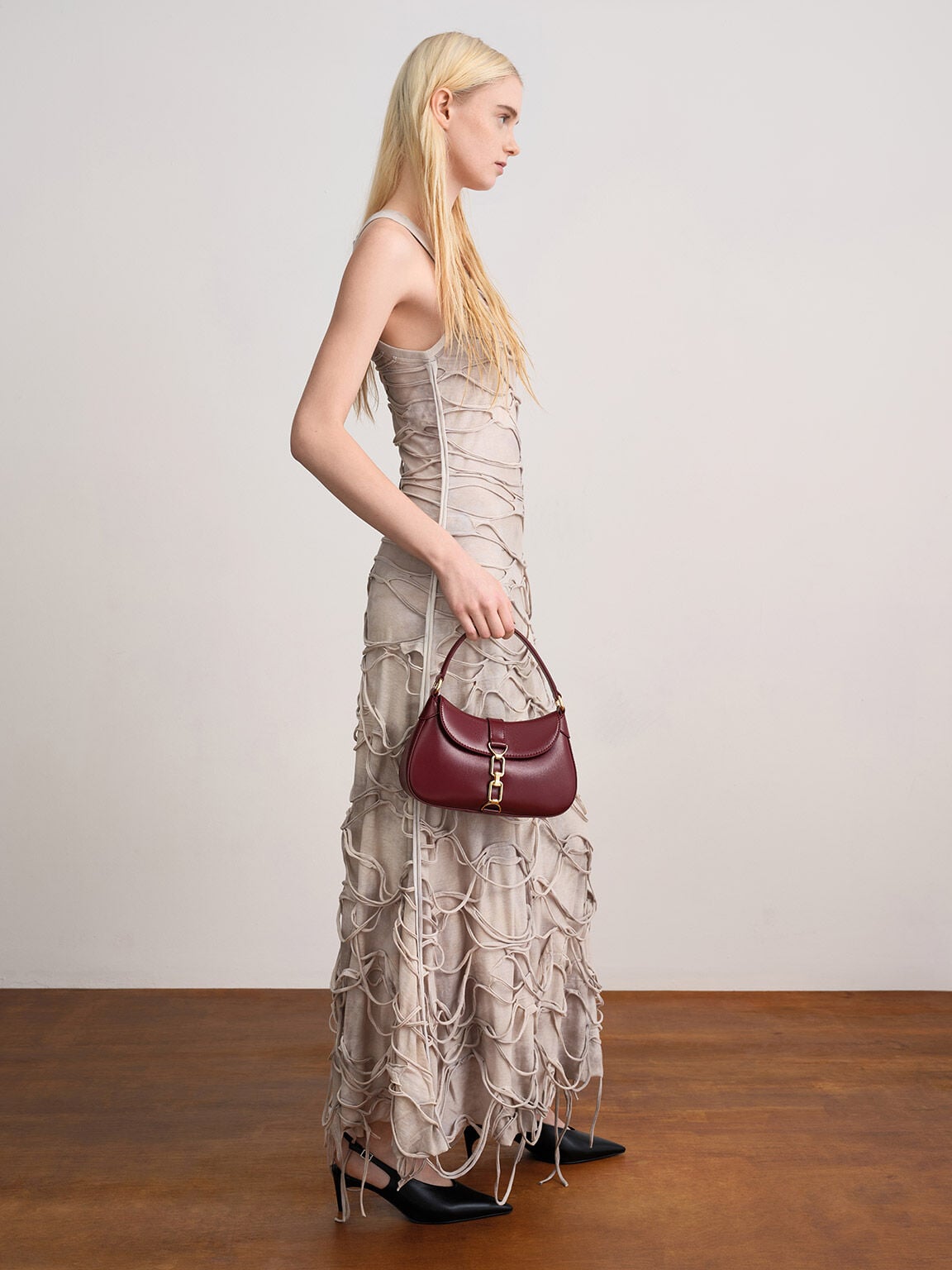 CHARLES & KEITH Essential / Agatha Chain-Accent Hobo Bag - Burgundy
