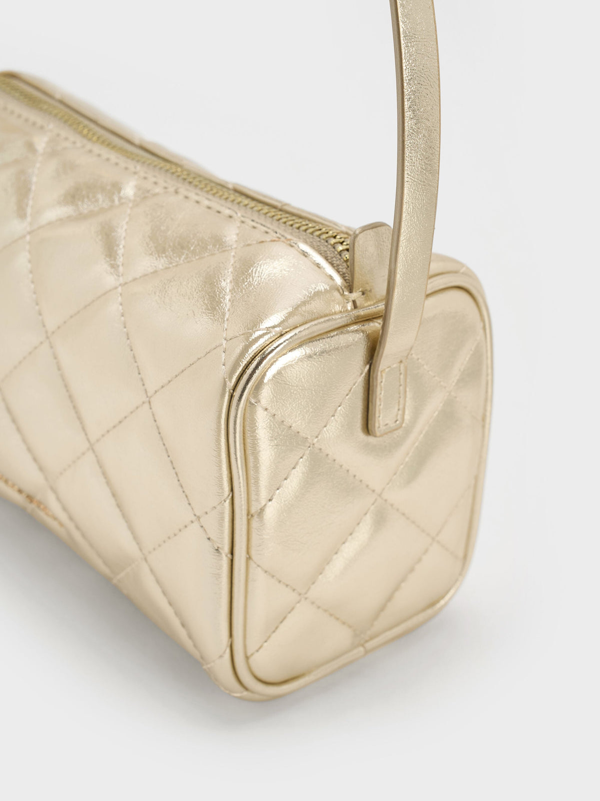 CHARLES & KEITH Deals / Janie Metallic Quilted Shoulder Bag - Champagne