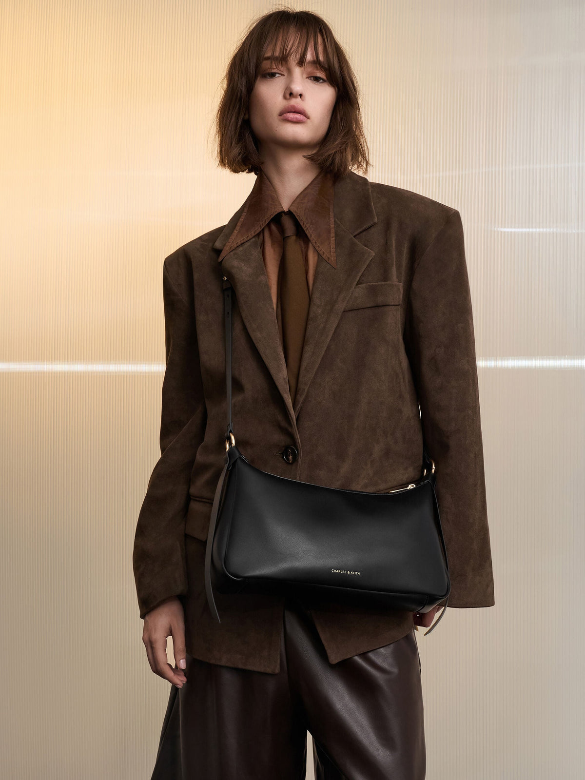 CHARLES & KEITH Sale / Calla Shoulder Bag - Black