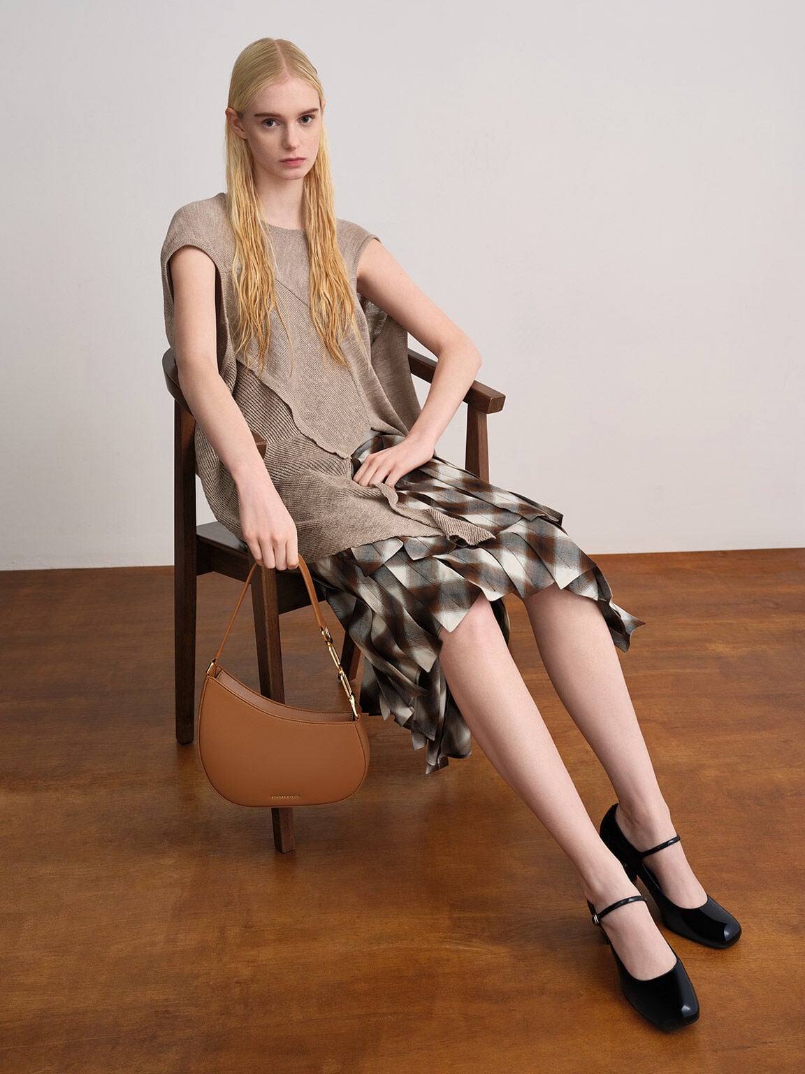 CHARLES & KEITH Latest / Agatha Chain-Strap Shoulder Bag - Brown