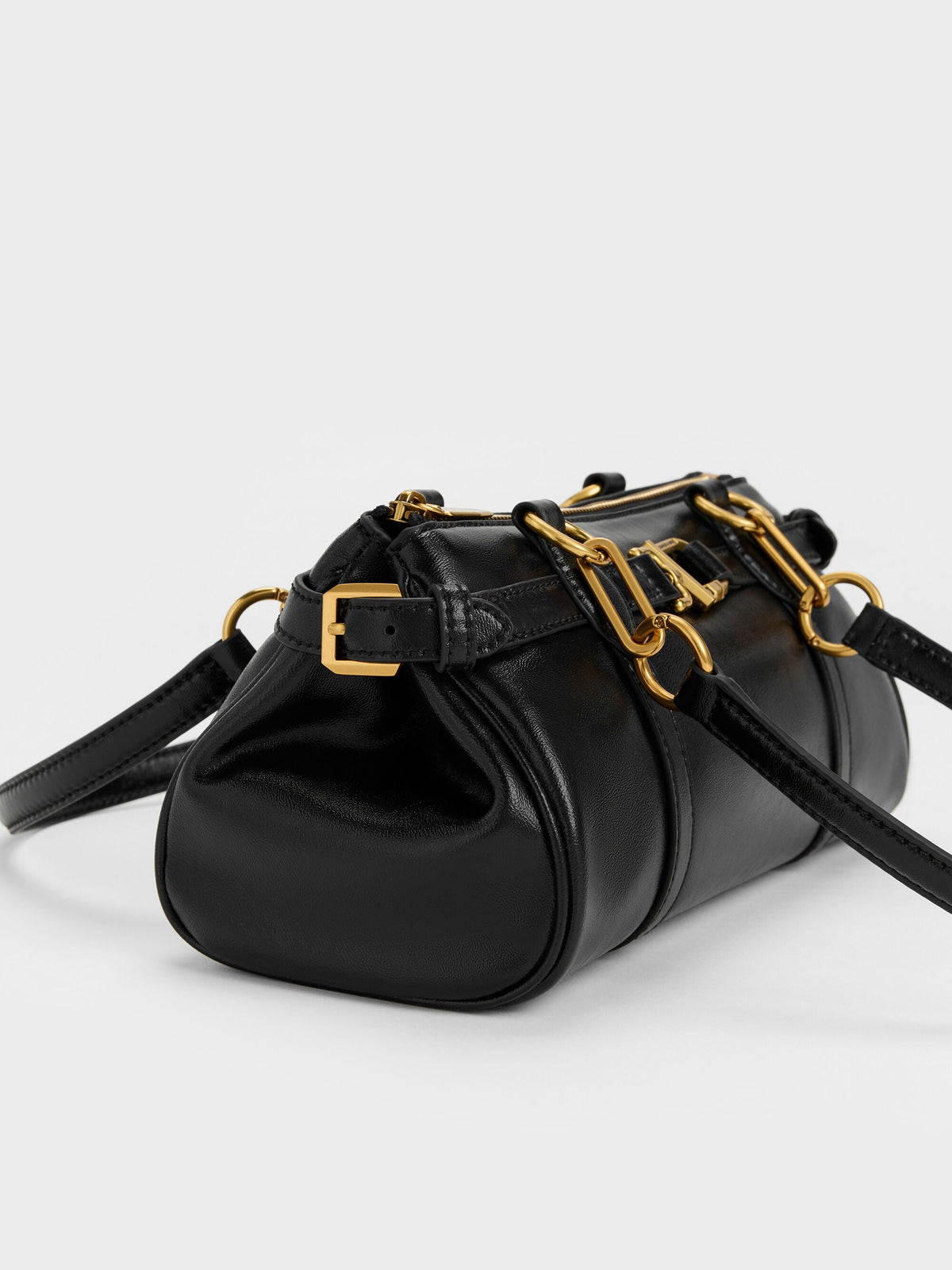CHARLES & KEITH Customer Favorite / Gwynne Metallic-Accent Elongated Shoulder Bag - Black