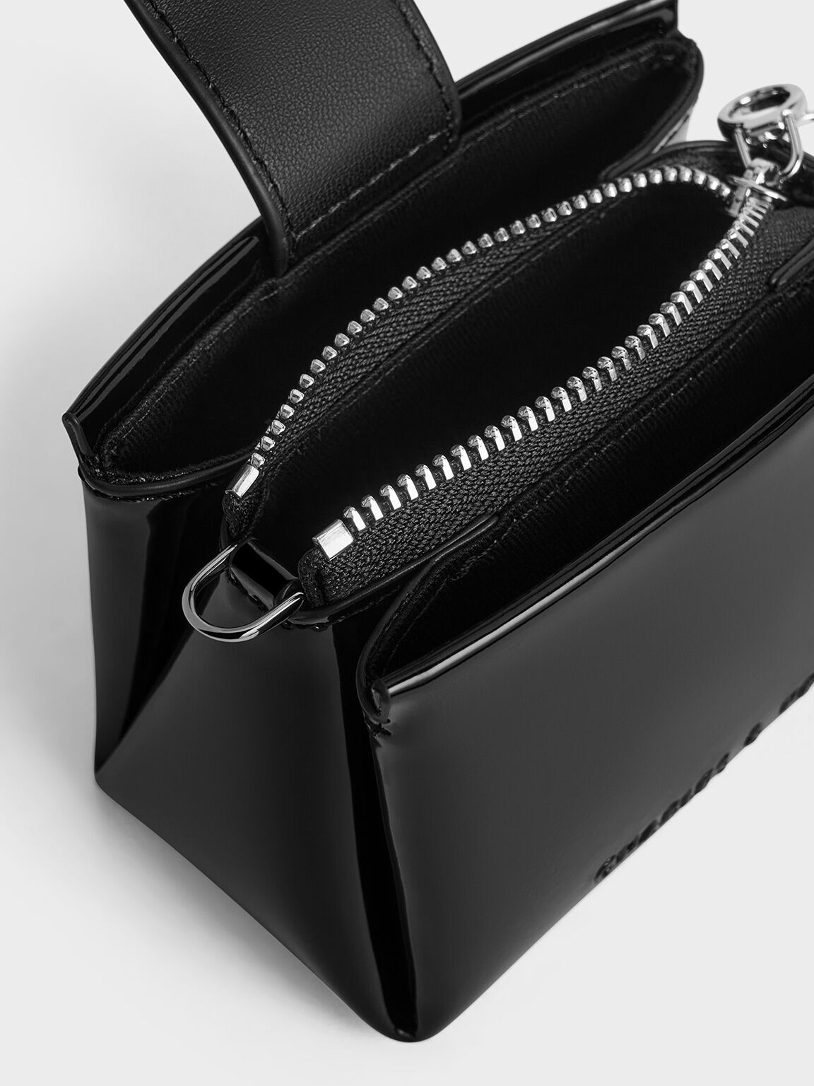 CHARLES & KEITH Exclusive / Bosie Patent Micro Bag - Noir
