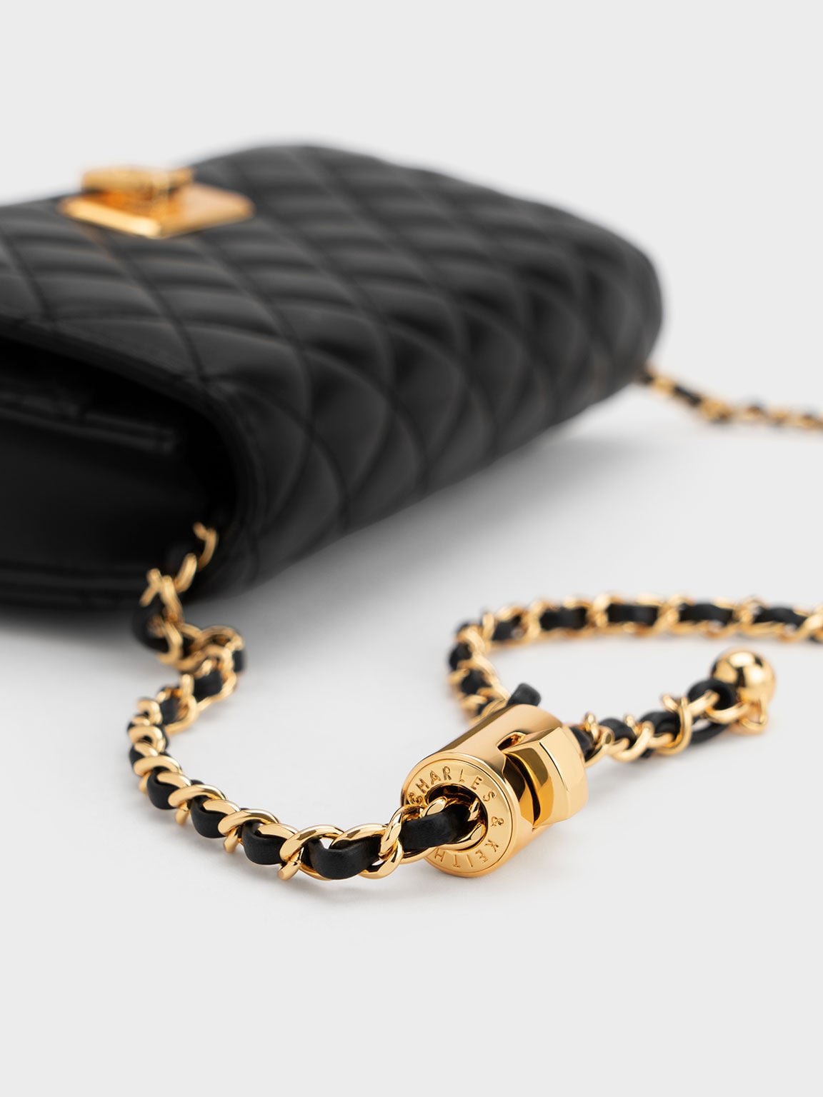 CHARLES & KEITH Premium / Cressida Quilted Push-Lock Clutch - Black