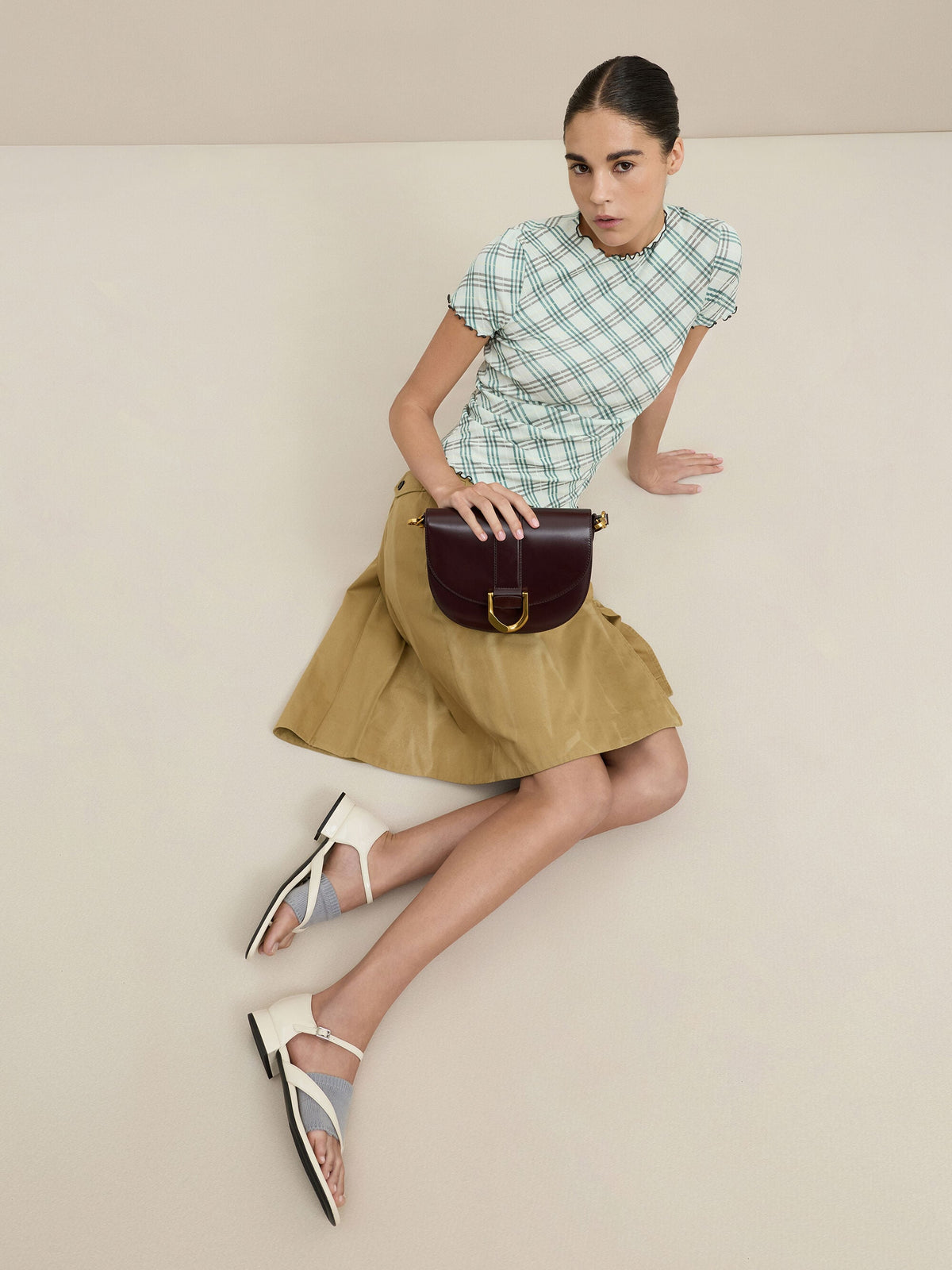 CHARLES & KEITH Recommended / Gabine Leather Saddle Bag - Plum