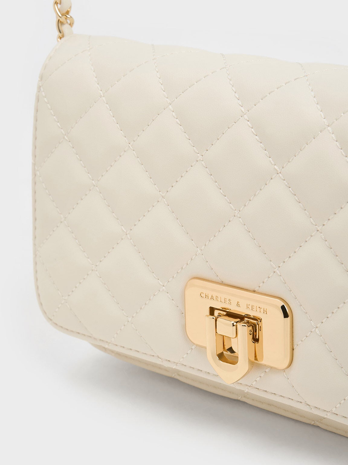 CHARLES & KEITH Best Price / Cressida Quilted Push-Lock Clutch - Cream