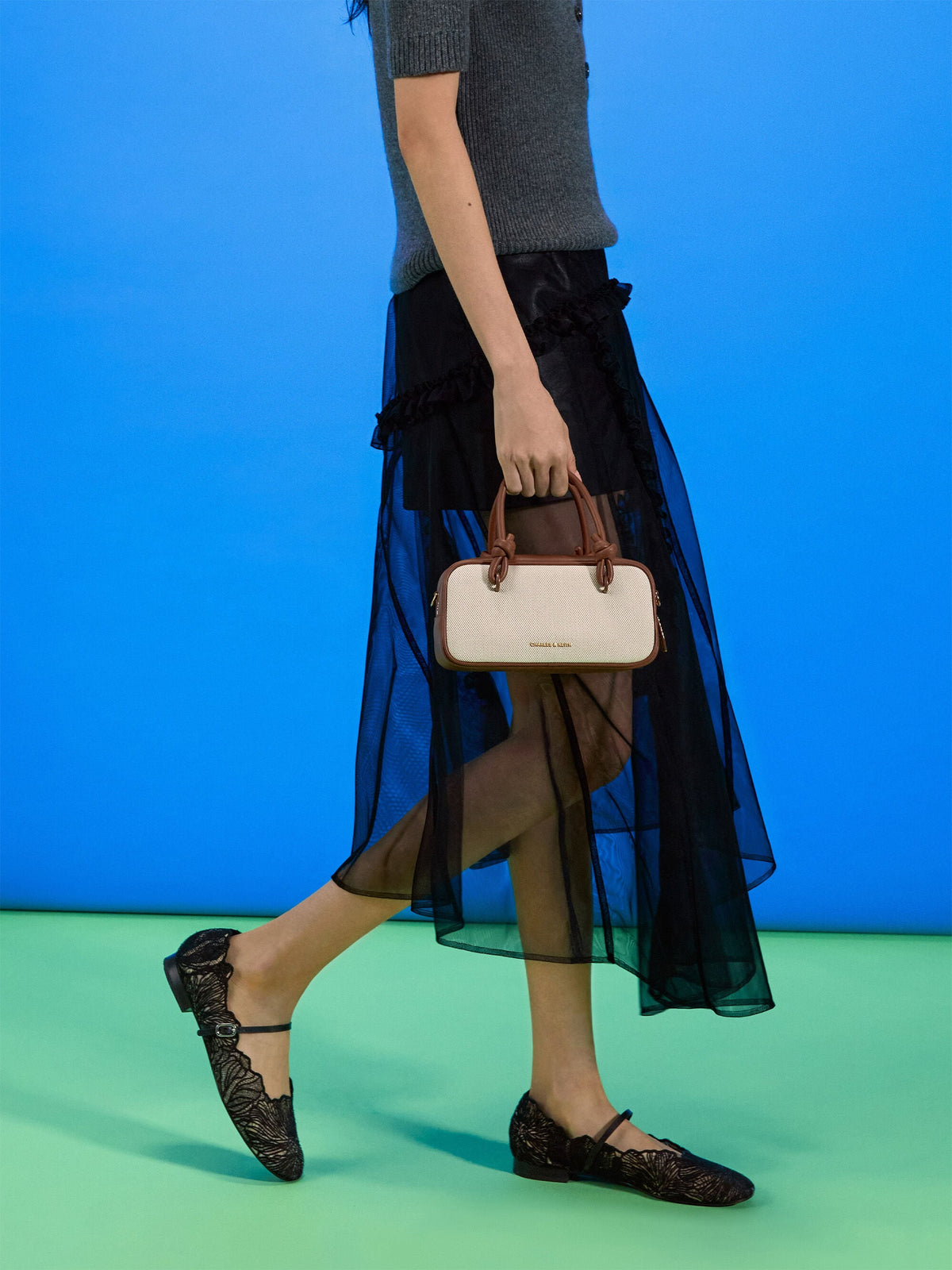 CHARLES & KEITH Trending / Sammie Canvas Knotted-Handle Boxy Bag - Taupe Canvas