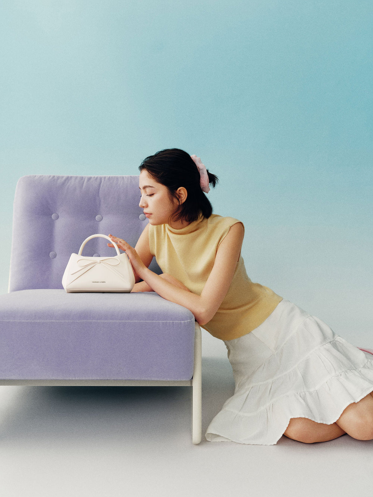 CHARLES & KEITH Top Pick / Hazel Bow Panelled Top Handle Bag - Cream