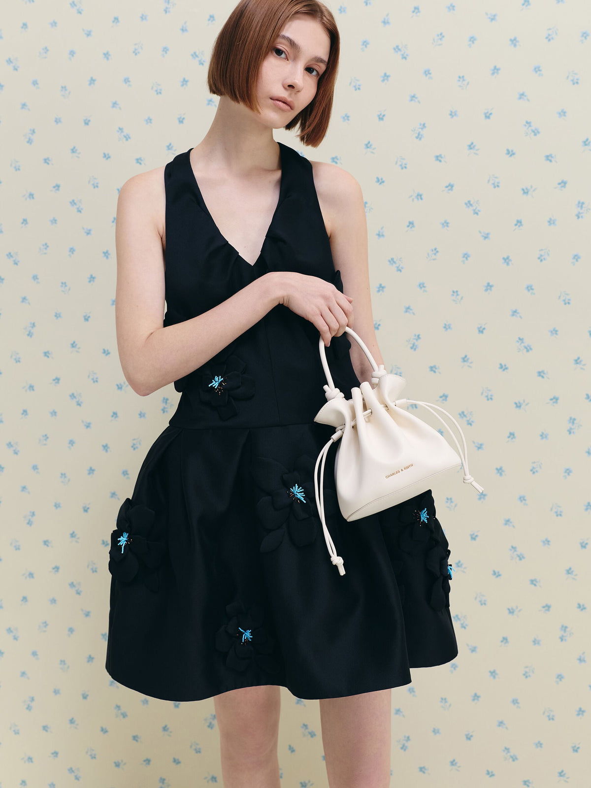 CHARLES & KEITH Classic / Sammie Drawstring Bucket Bag - Cream