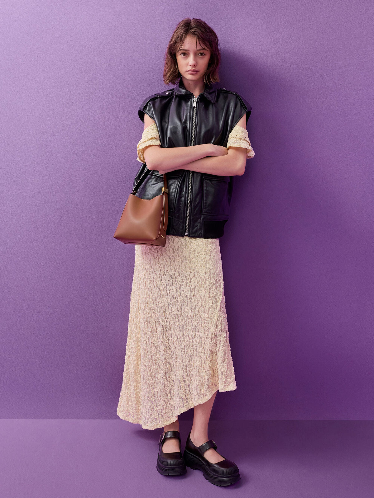 CHARLES & KEITH Recommended / Edna Bucket Bag - Chocolate