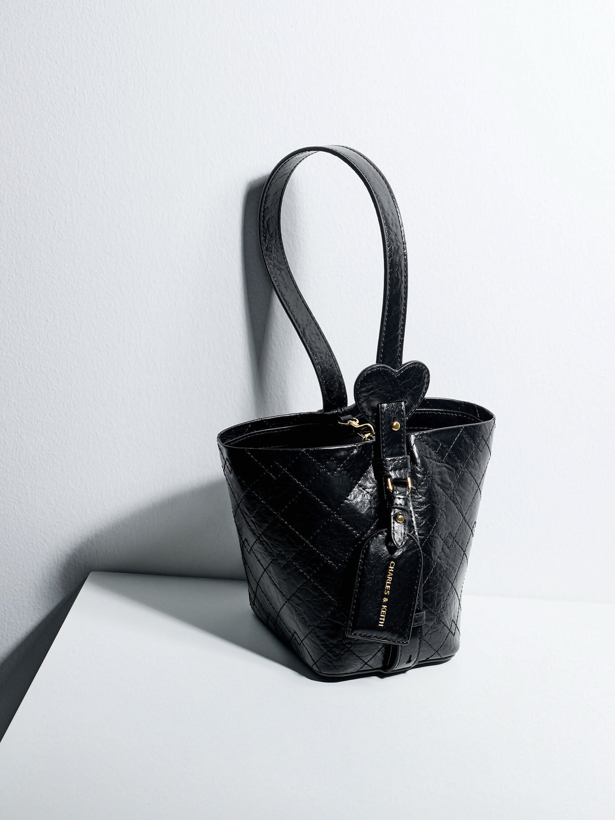 CHARLES & KEITH Best Price / Duo Quilted Chain Bucket Bag - Black