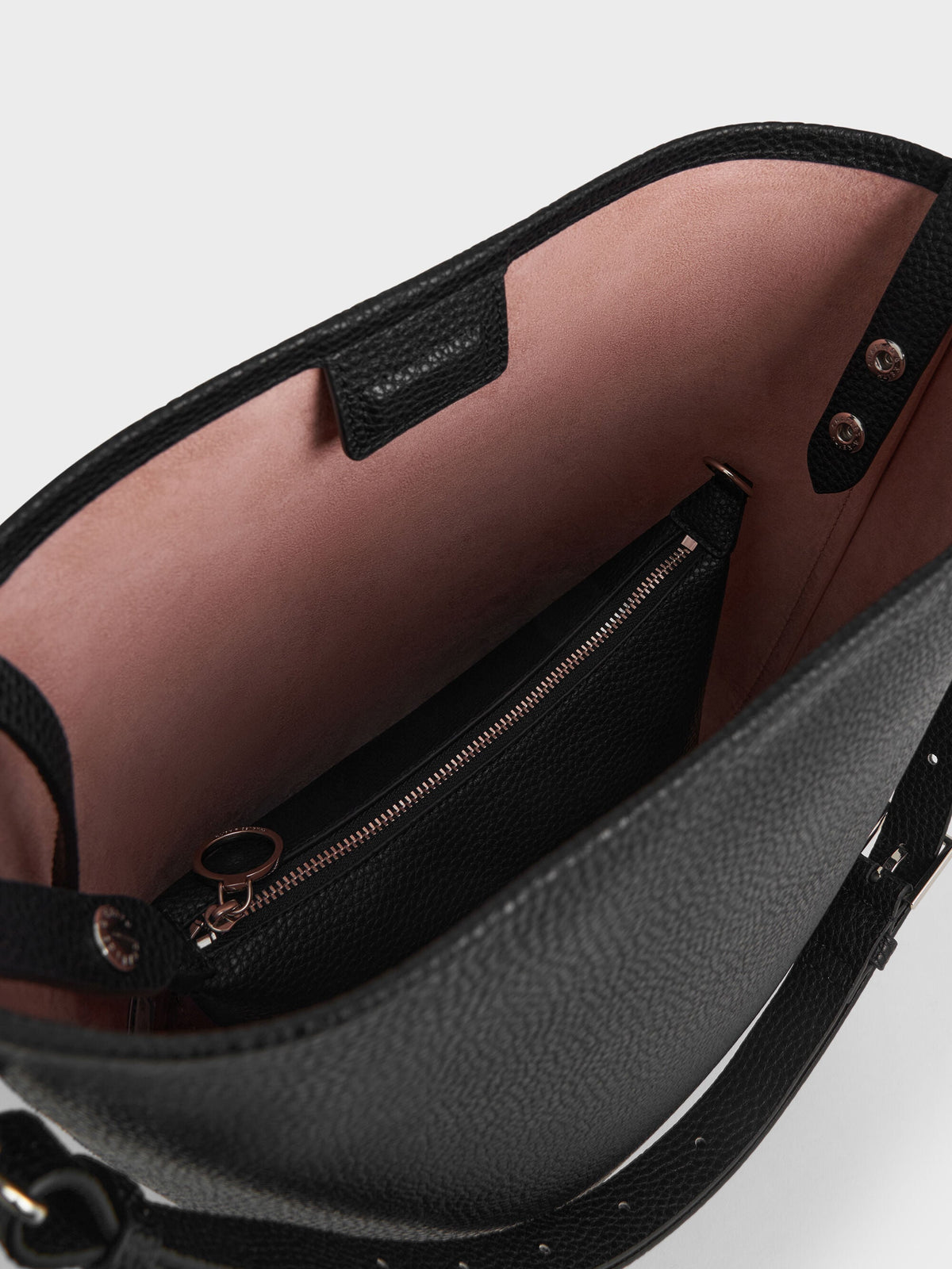 CHARLES & KEITH Latest / Beryl Bucket Bag - Noir