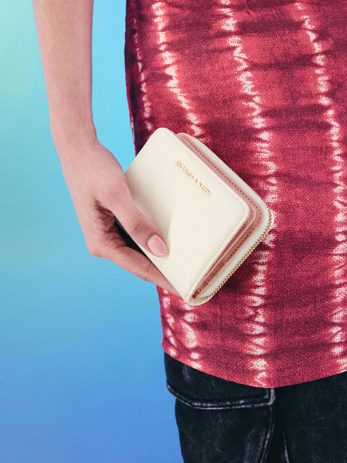 CHARLES & KEITH Exclusive / Finley Zip-Around Small Wallet - Cream
