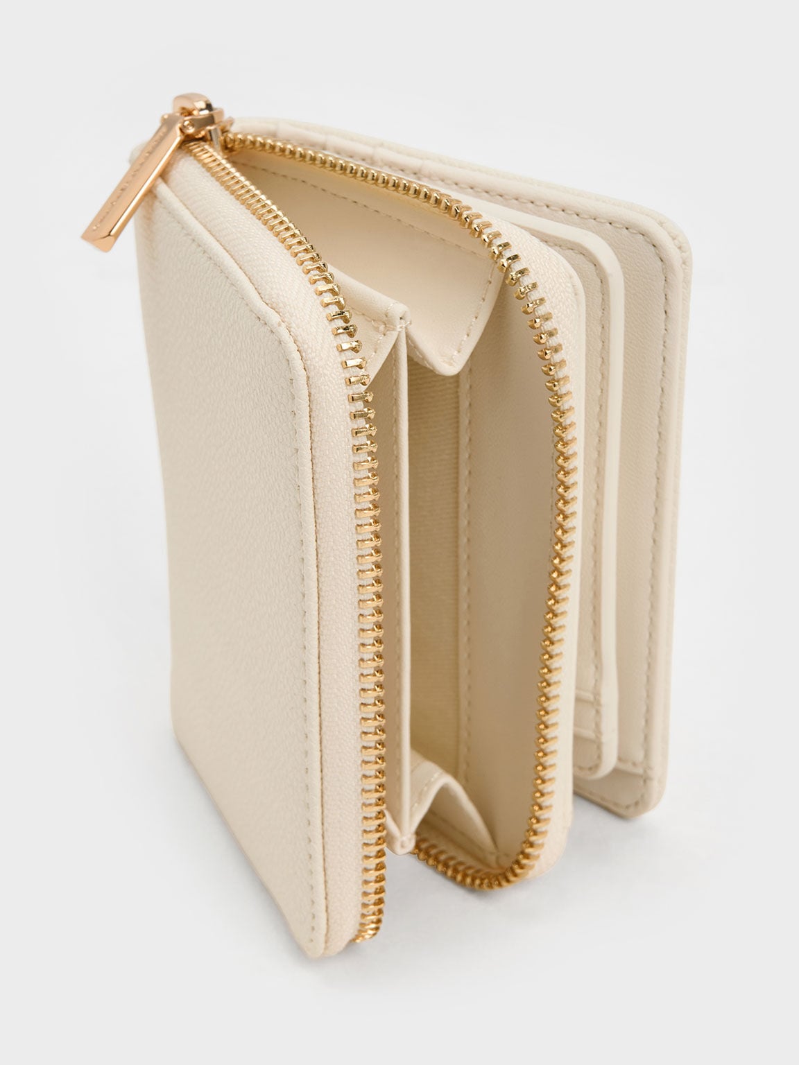 CHARLES & KEITH Recommended / Finley Zip-Around Small Wallet - Cream