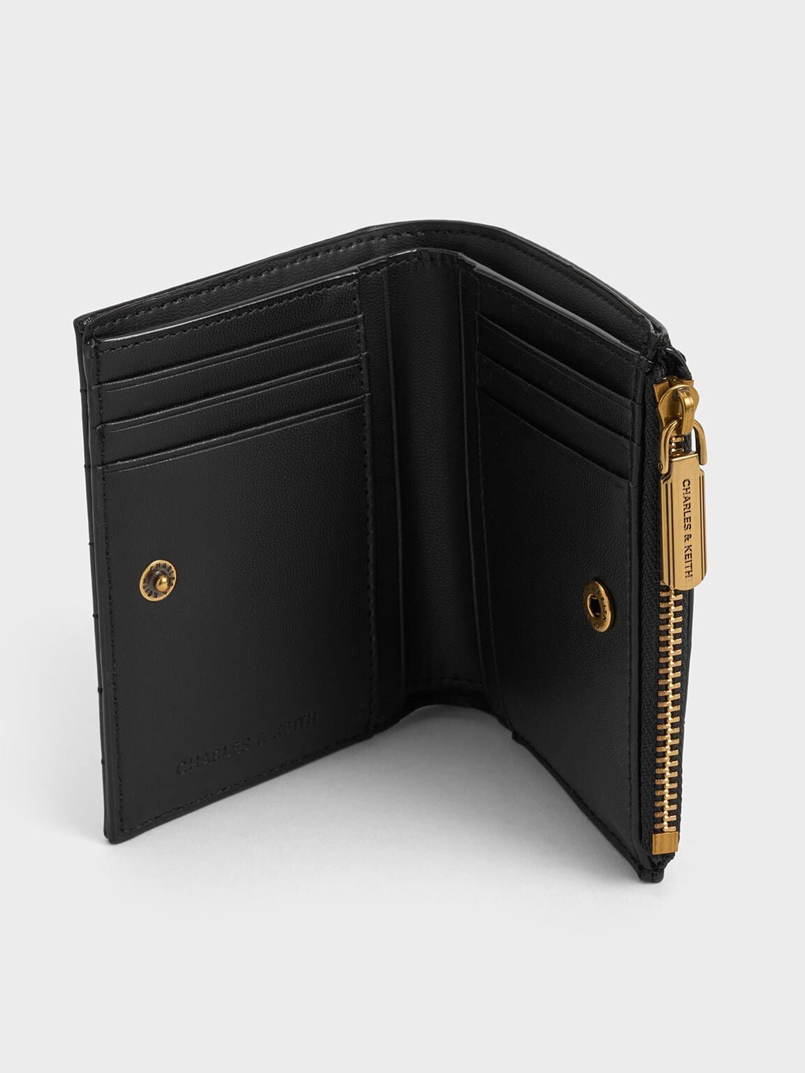 CHARLES & KEITH Trending / Donna Panelled Top-Zip Wallet - Black