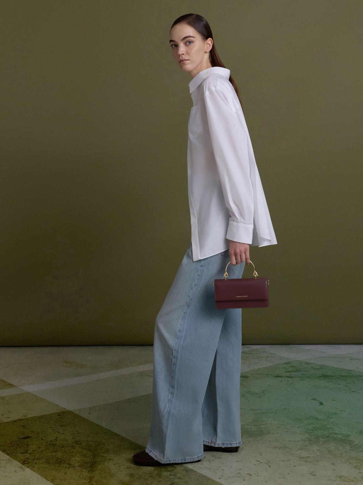 CHARLES & KEITH Recommended / Kristine Sculptural-Handle Long Wallet - Wineberry Red
