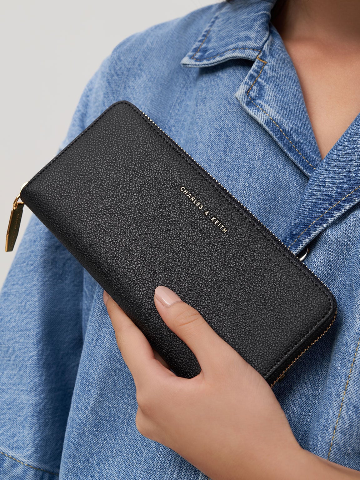 CHARLES & KEITH Latest / Dulcie Zip-Around Long Wallet - Black