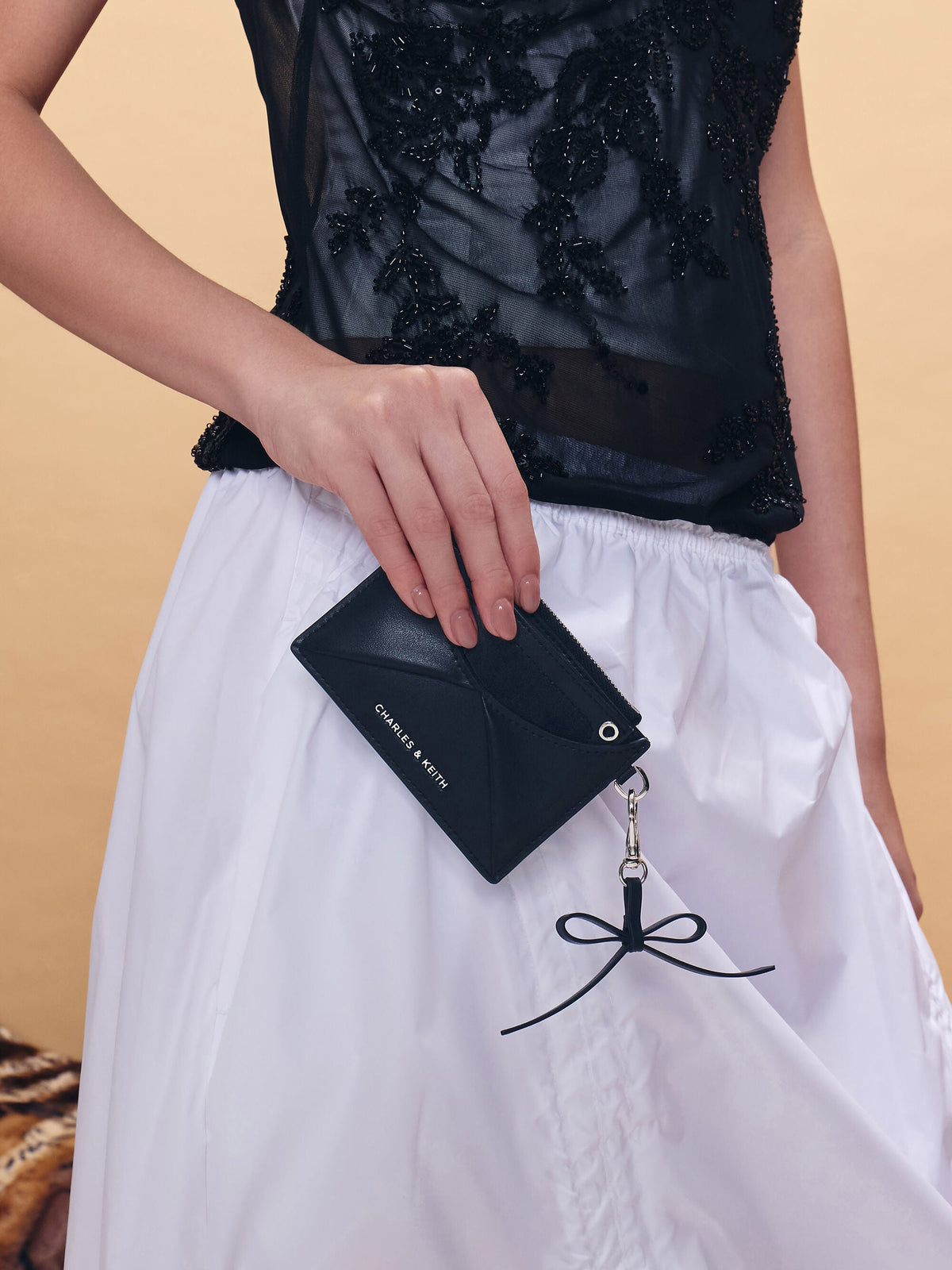 CHARLES & KEITH Best Seller / Hazel Bow Panelled Card Holder - Noir