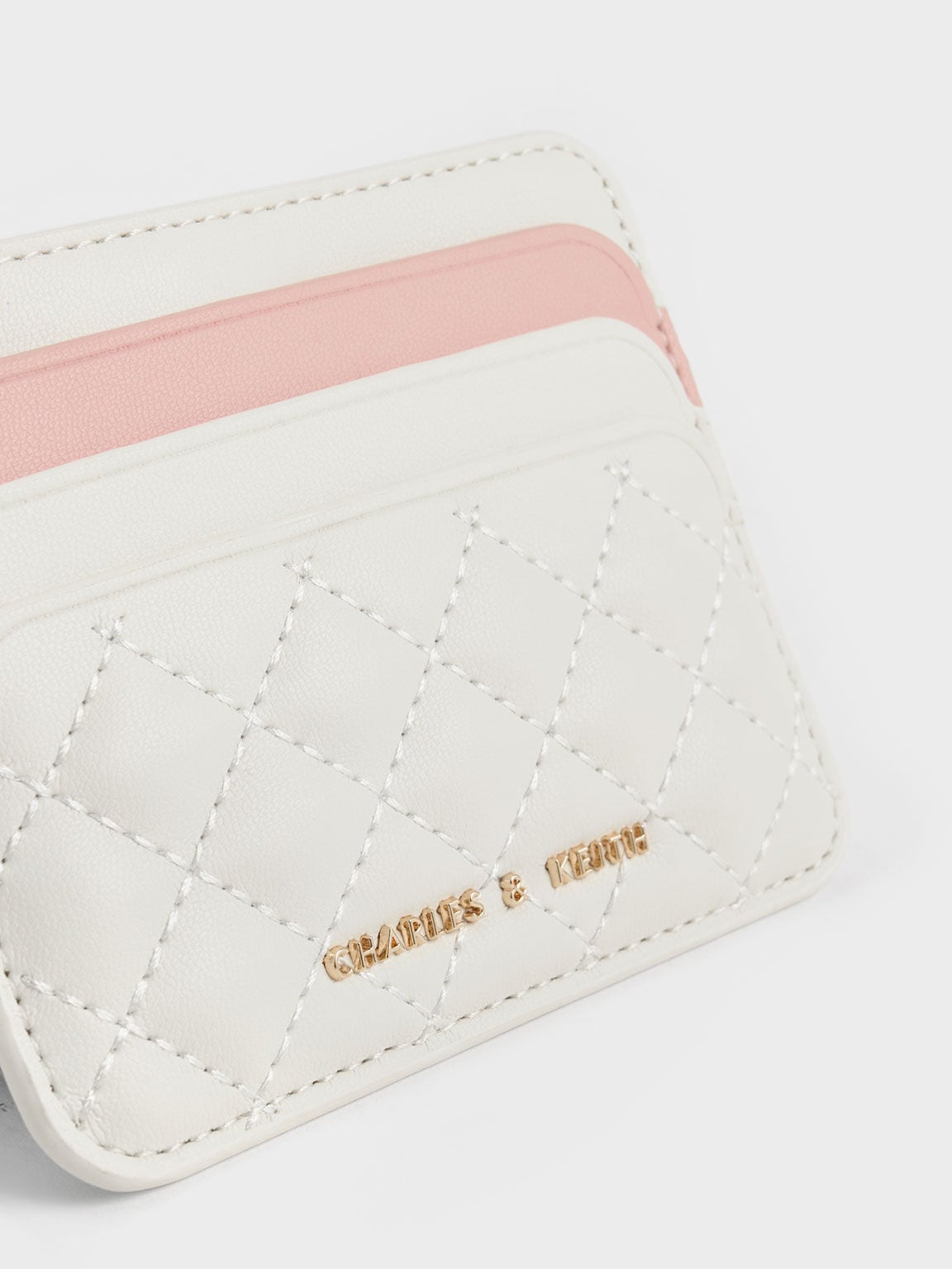 CHARLES & KEITH Best Price / Cleo Two-Tone Quilted Card Holder - Cream