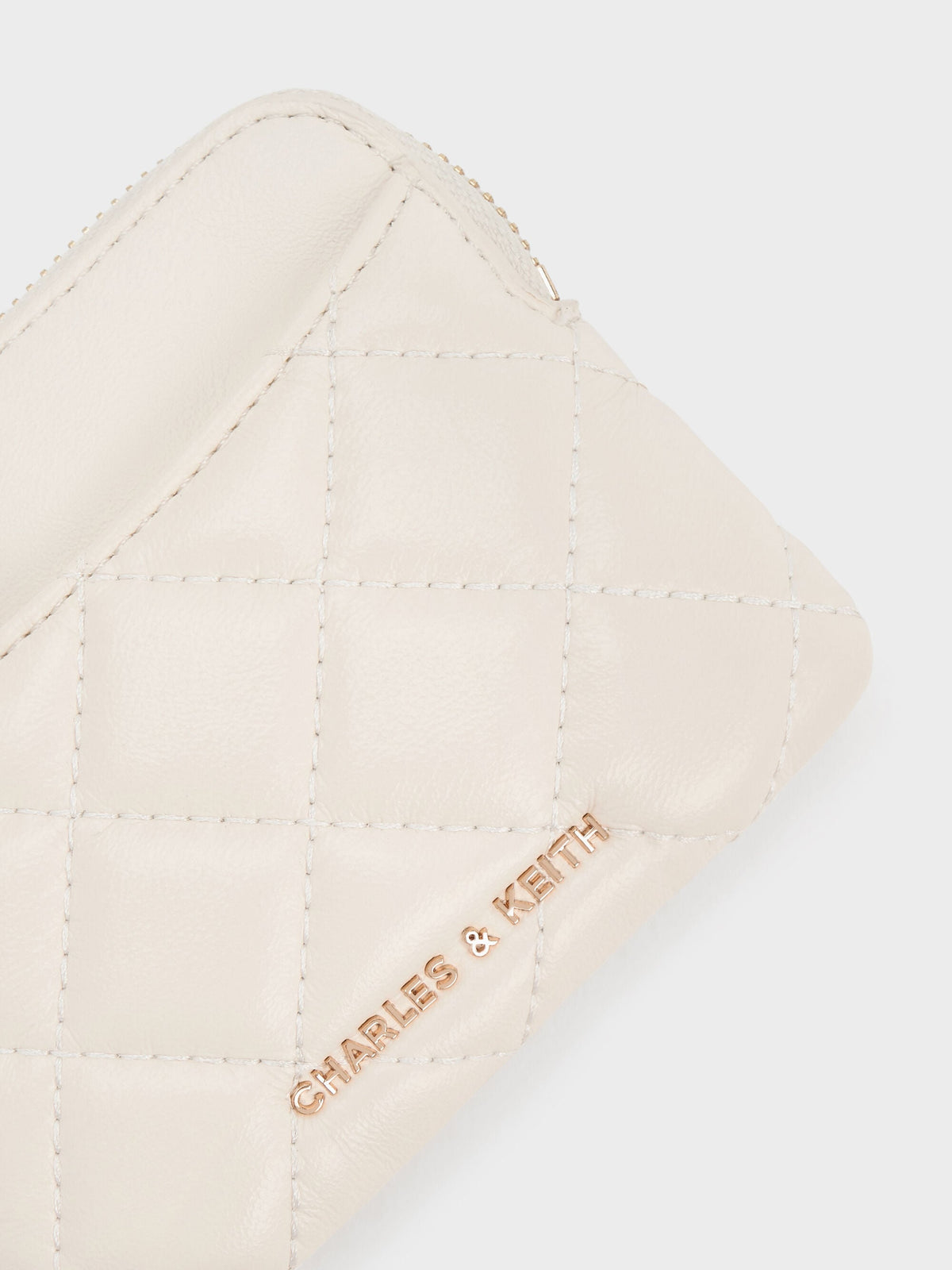 CHARLES & KEITH Quality / Alva Quilted Top-Zip Card Holder - Cream