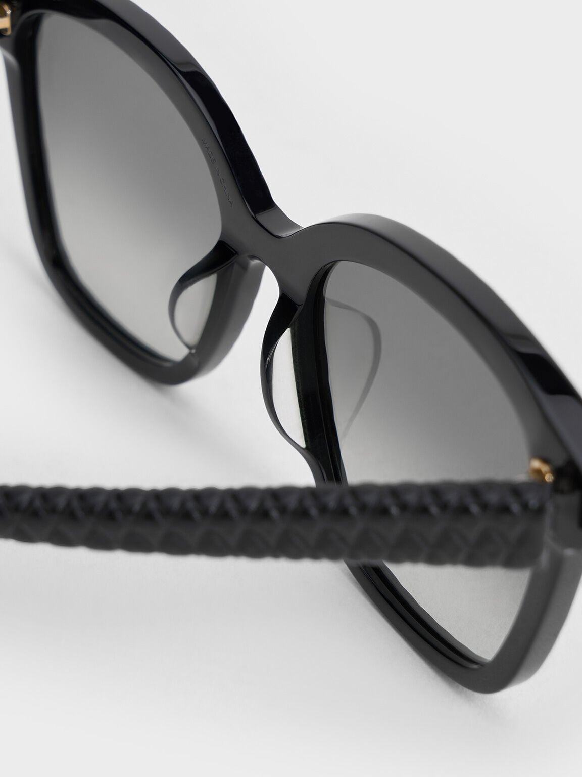 CHARLES & KEITH Premium / Leather Quilted Sunglasses - Black