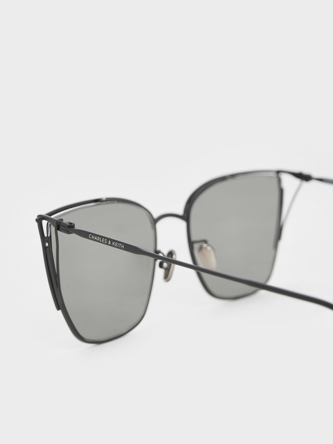 CHARLES & KEITH Essential / Shea Metallic-Rim Square Sunglasses - Black