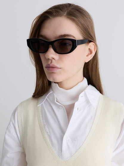CHARLES & KEITH Great Value / Daenerys Cat-Eye Sunglasses - Noir