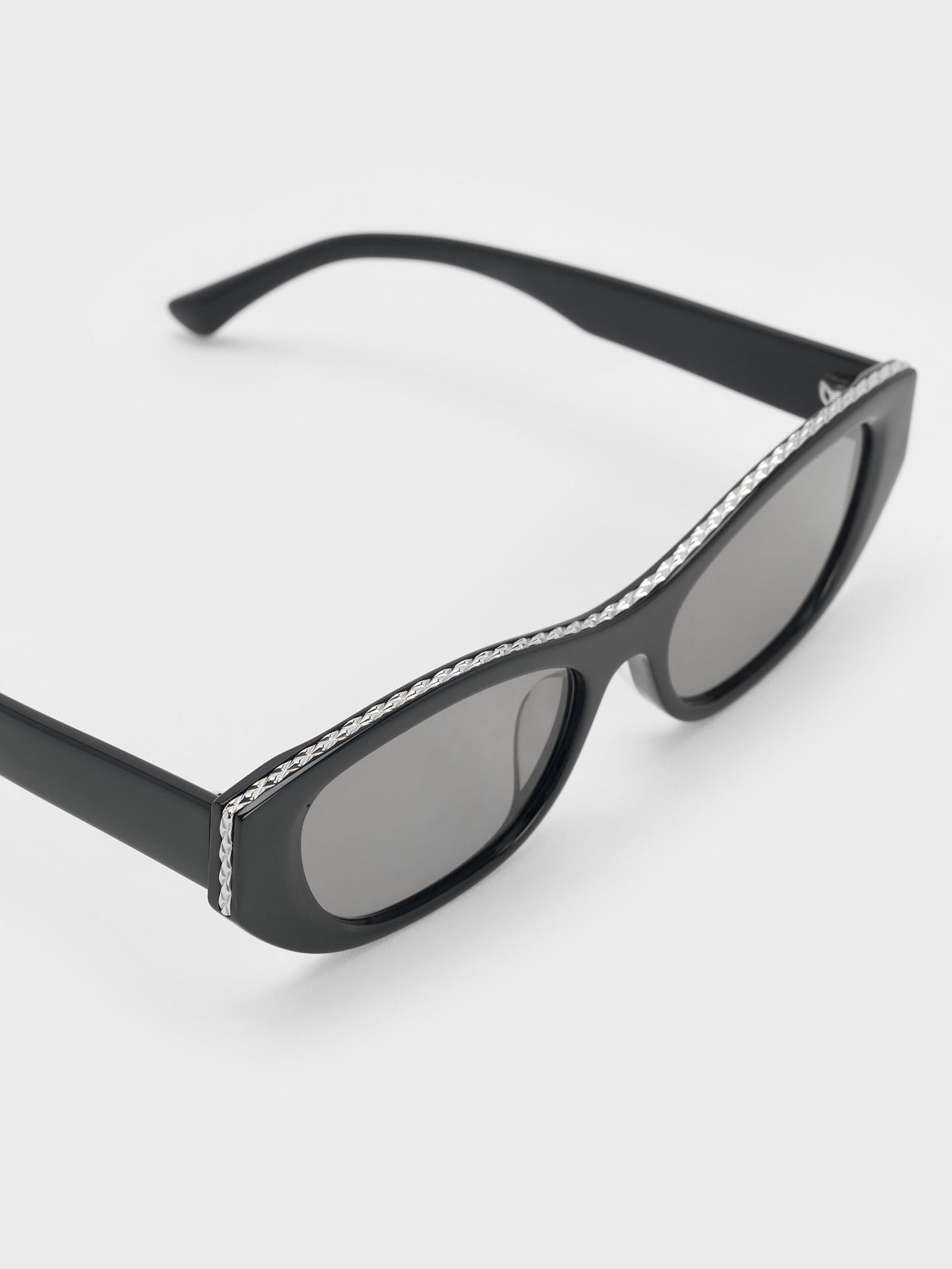 CHARLES & KEITH Great Value / Daenerys Cat-Eye Sunglasses - Noir