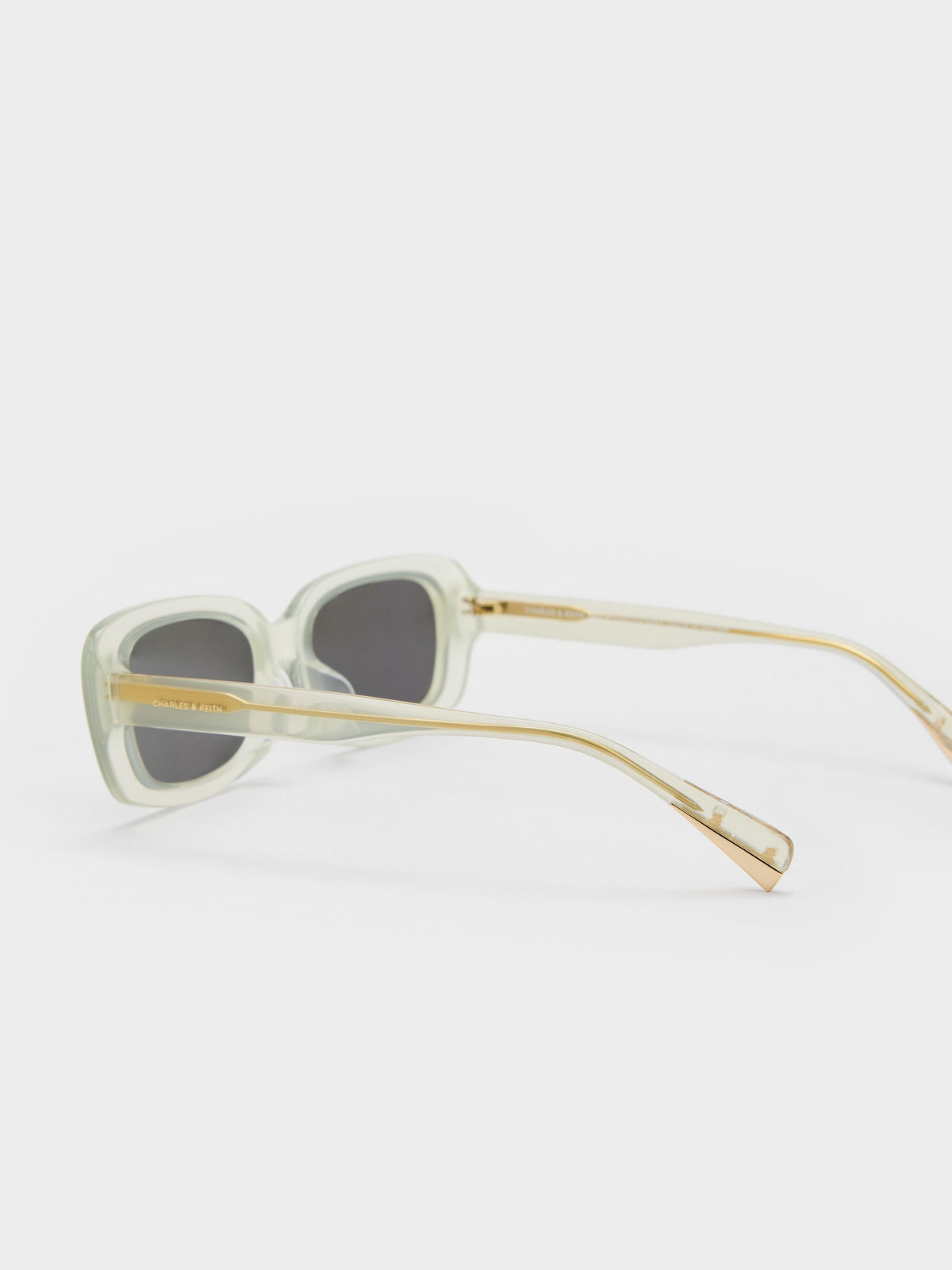 CHARLES & KEITH Deals / Aubrey Rectangular Sunglasses - Mint Green